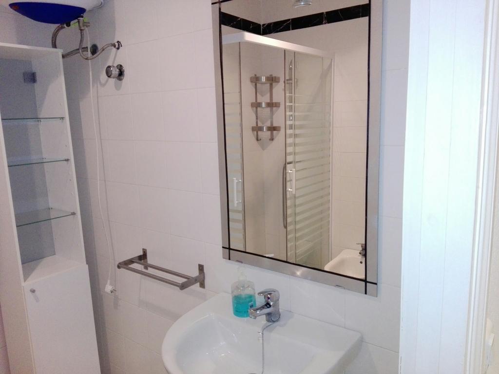 Centrico Apartamento Con Patio Privado เซบีญา ภายนอก รูปภาพ